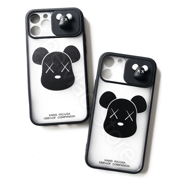 Чохол Kaws для iPhone 11 Pro (Чорний)